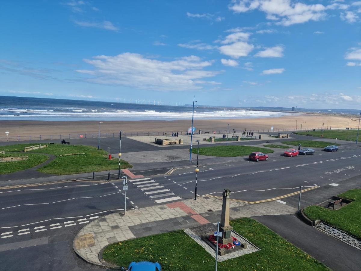 2 The Green, Exceptional Large House, Sea Views Loads Of Bathrooms Seaton Carew Buitenkant foto