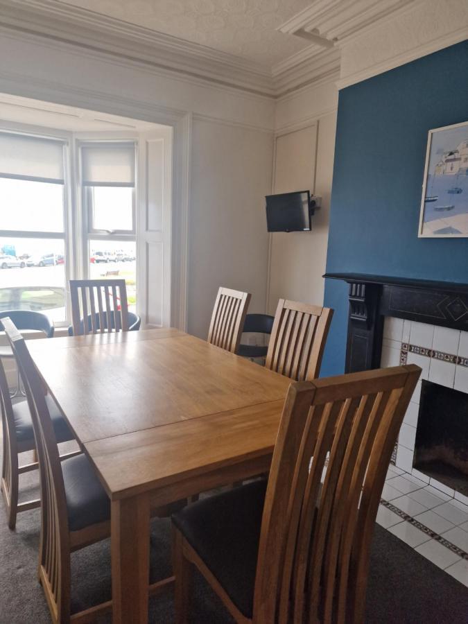 2 The Green, Exceptional Large House, Sea Views Loads Of Bathrooms Seaton Carew Buitenkant foto