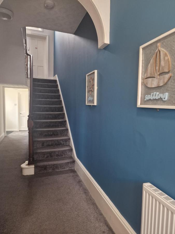 2 The Green, Exceptional Large House, Sea Views Loads Of Bathrooms Seaton Carew Buitenkant foto